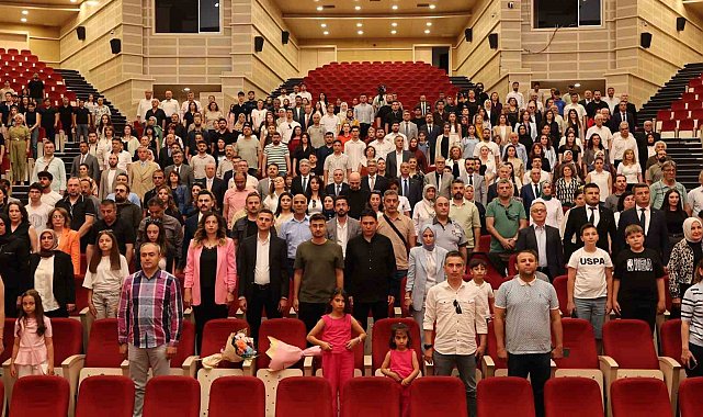 ERÜ'de '2025 Başarı Ödül Töreni' düzenlendi