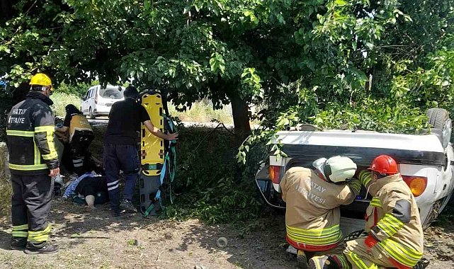 Erzin'de otomobil takla attı: 3 yaralı