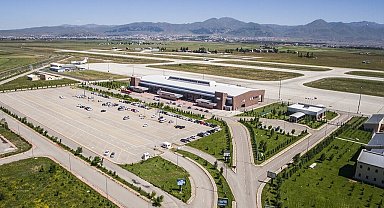 Erzurum Valiliği'nden havalimanı açıklaması