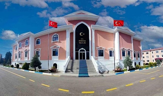 Erzurum'da 28 mülki idare amirinin görev yeri değişti