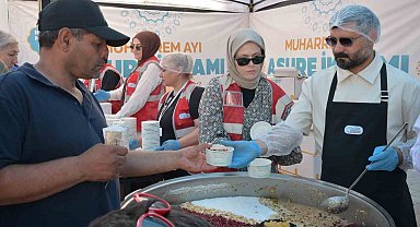 Esenyurt Belediyesinden muharrem ayında 18 bin kişiye aşure ikramı