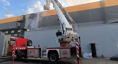 Eskişehir'de yalıtım fabrikasında yangın