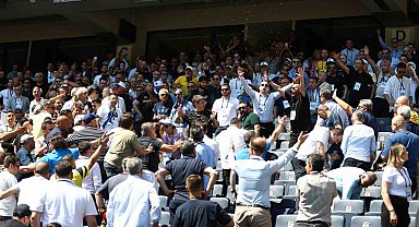 Fenerbahçe'de olağanüstü seçimli genel kurul gergin başladı