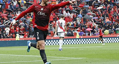 Fenerbahçe'nin yeni transferi Vedat Muriqi bu akşam İstanbul'a geliyor