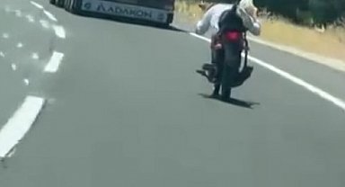 Gaziantep'te yoğun trafikte tehlikeli motosiklet yolculuğu