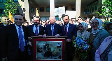 Gençlerden Cumhurbaşkanı Erdoğan'a Babalar Günü sürprizi
