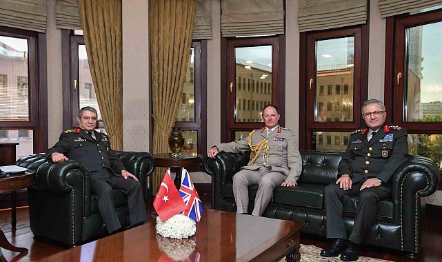 Genelkurmay Başkanı Bayraktaroğlu, Birleşik Krallık Kara Kuvvetleri Komutanı Orgeneral Walker'i kabul etti