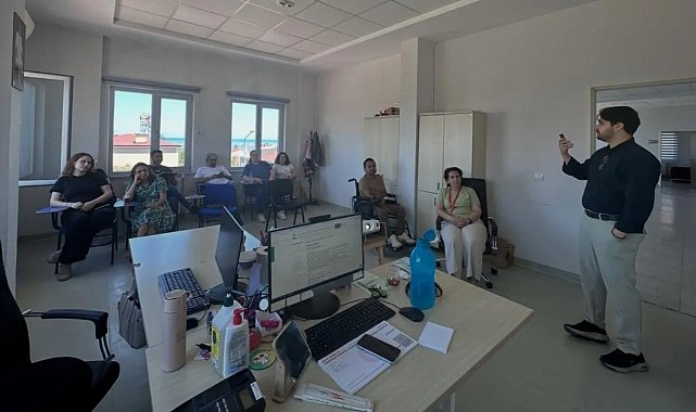 Gerze'de sağlık personeline hizmet içi eğitim
