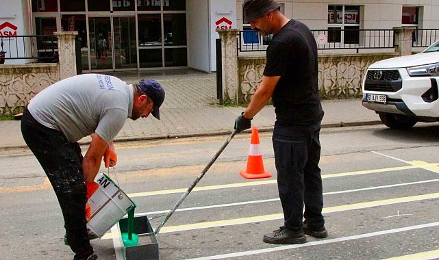 Giresun Belediyesi ekipleri yaya güvenliği için sahada