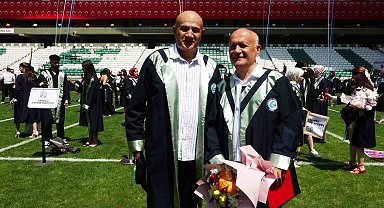 Giresun Üniversitesi'nin en dikkat çeken mezunları oldular: Biri 40 yıllık gazeteci, diğeri 5 çocuk babası fındık üreticisi