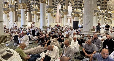 Hacılar Ravda-ı Mutahhara'ya koştular