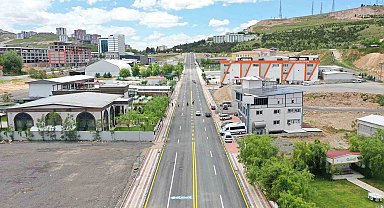 Hanbeyoğlu Caddesi yeni çehresine kavuştu