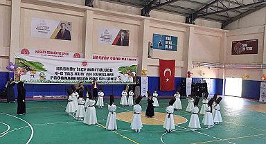 Hasköy'de 4-6 yaş Kur'an Kursu öğrencileri mezuniyet heyecanı yaşadı