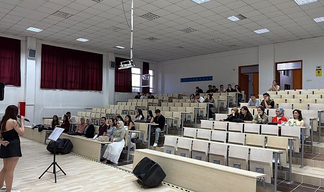 Hisarcık MYO bahar yarıyılı sonu motivasyon konseri düzenlendi