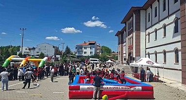 Hisarcık'ta "Spor Her Yerde" etkinliği coşkuyla gerçekleştirildi