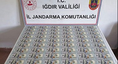 Iğdır'da 10 bin dolar değerinde sahte banknot ele geçirildi