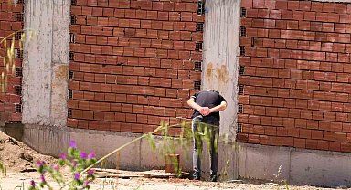 İnegöl'de inşaatta feci ölüm: Oğlunun gözü önünde 4. kattan düştü