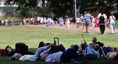 İngiltere Haziran ayında art arda 3'üncü gün sıcaklık rekoru
