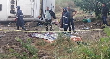 Isparta'da 5 kişinin hayatını kaybettiği feci kazada sürücü tutuklanarak cezaevine gönderildi