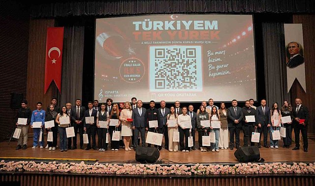 Isparta'da "Hayalimdeki Ben" CV Yarışması'nın kazananları ödüllendirildi
