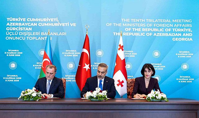 İstanbul'da Türkiye-Azerbaycan-Gürcistan arasında İstanbul Bildirisi imzalandı