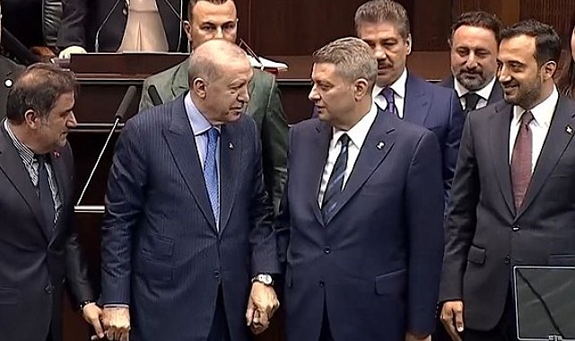 İYİ Parti'den istifa eden Ersin Beyaz AK Parti'ye katıldı