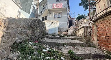 İzmir'de eski koca dehşeti: Kezzap attığı eski karısı öldü, kızı ise yaşam savaşında