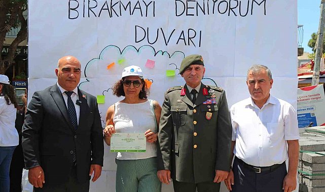 İzmir'de tütün kullanımının sağlığa zararlarına dikkat çekildi