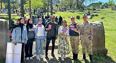 Jandarma ekipleri KADES uygulamasını tanıttı