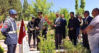 Jandarmanın 187'nci kuruluş yıl dönümünde şehitlik ziyaret edildi
