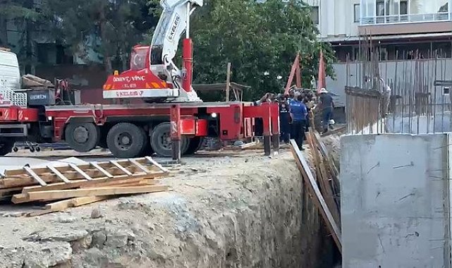 Kamyondan dökülen hafriyatın altında kalan 2 işçi yaralandı
