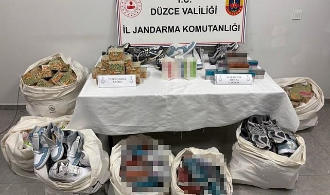 Kargo gönderiminden kaçak ürün çıktı