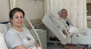 Karı koca aynı hastalıktan aynı gün ameliyat oldu, uzmanlar uyardı: "Safra kesesi taşı için 20'li yaşlarda hasta geliyor"