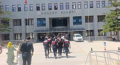 Karnından vurulmuş halde bulunan adamın cinayete kurban gittiği belirlendi