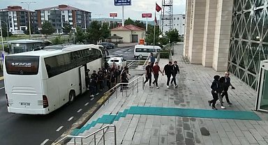 Kars'ta sahte iş tuzağına siber darbe: 21 tutuklama