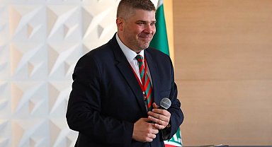 Karşıyaka Başkanı Yiğit Tusder'den birlik olma çağrısı