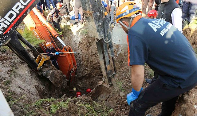 Kastamonu'da bir işçi toprak altında kaldı: Kurtarma çalışmaları sürüyor
