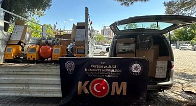 Kayseri'de 1 milyon 50 bin adet makaron ele geçirildi: 1 gözaltı