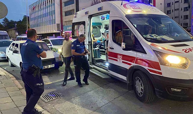 Kayseri'de bıçakla yaralanan genç esnafa sığındı: 1 yaralı
