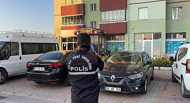 Kayseri'de bir kişi babası tarafından evde ölü bulundu