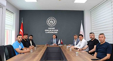Kayseri'de kayak sporunun geleceği masaya yatırıldı