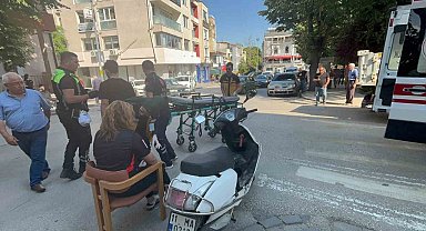 Kazada yaralanan yolcuya esnaftan sandalyeli destek