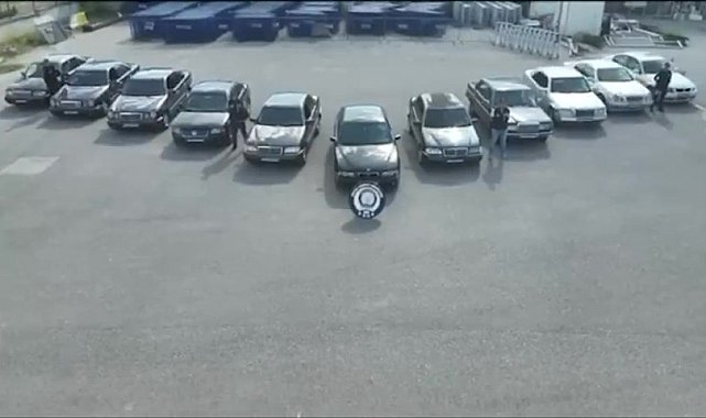 Kazalı lüks araçları change işlemiyle piyasaya süren şebeke çökertildi