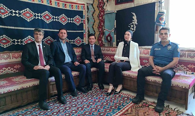 Keban'da el emeği ürünler görücüye çıktı