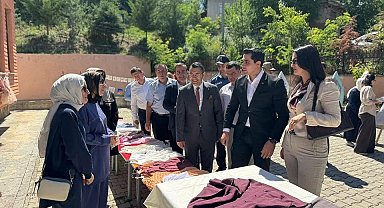 Kemah'da Hayat Boyu Öğrenme Şenliği Sergisi açıldı