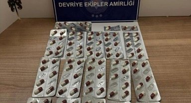 Keşan'da bir şüphelinin üzerinde 115 sentetik ecza ele geçirildi