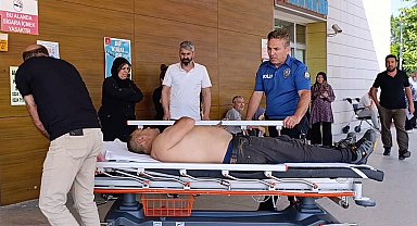 Kiraz toplamak için ağaca çıktı, düşerek ağır yaralandı