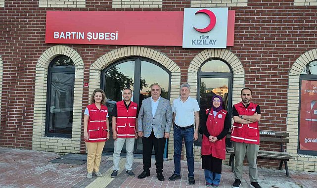 Kızılay'a 158. kuruluş yıldönümü kutlaması