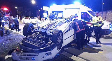 Kontrolden çıkan araç ters döndü: 2 yaralı
