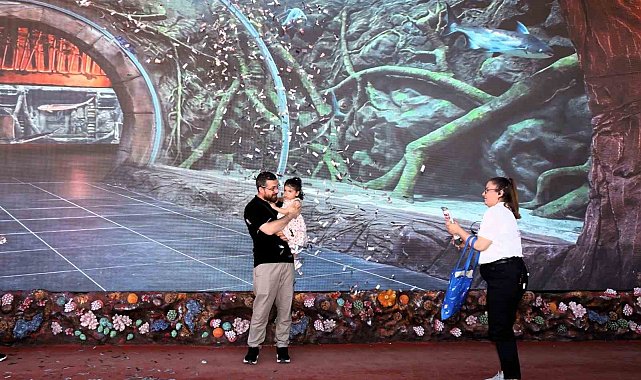 Körfez Aqua Akvaryumu'nda 41 bininci ziyaretçi sürprizi